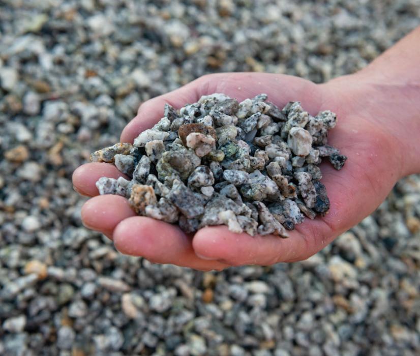 The low-carbon secondary granite aggregate from Cornwall