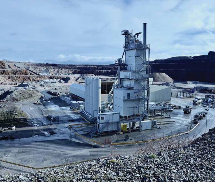 Aggregate Industries’ new Amman ABP 240 Universal asphalt plant at Cauldon Low Quarry