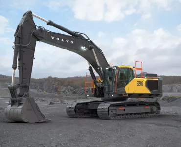 The Volvo EC500 excavator is fitted with Volvo Smart View with Obstacle Detection