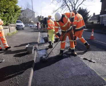 ‘ADEPT Live Labs 2: Decarbonising Local Roads in the UK’ is a three-year, UK-wide £30 million programme, funded by the DfT, that aims to decarbonize the local highway network