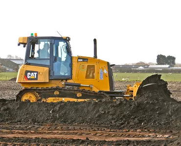 Cat D6K2 tractor