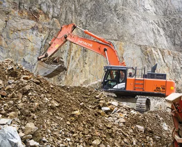 Hitachi ZX470LCH-5 excavator