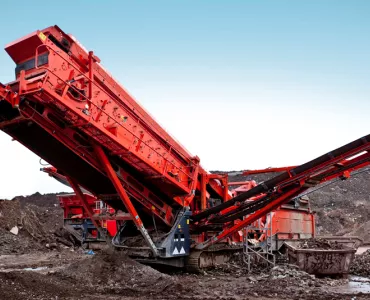 Terex Finlay 694+ inclined screen