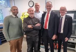 L–R: Mahmoud Elnasri, contract support manager; Chris Hall, technical supervisor; Brian Kent, national technical director; Bill Esterson MP (Shadow Roads Minister); and Pat McFadden MP (local MP and Shadow Chancellor of Duchy of Lancaster)