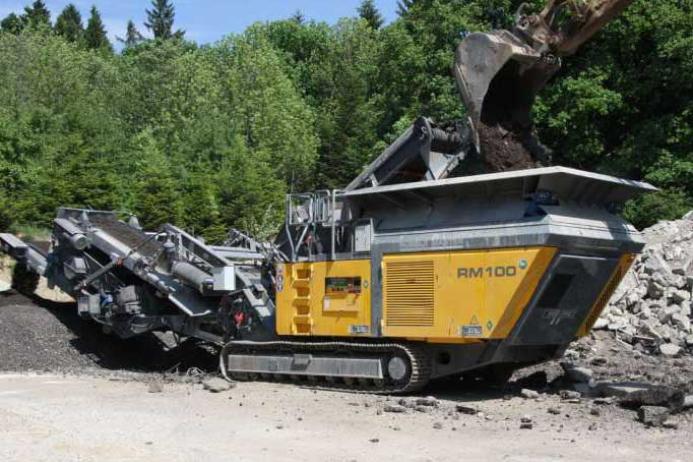 Rubble Master RM 100GO! mobile crusher