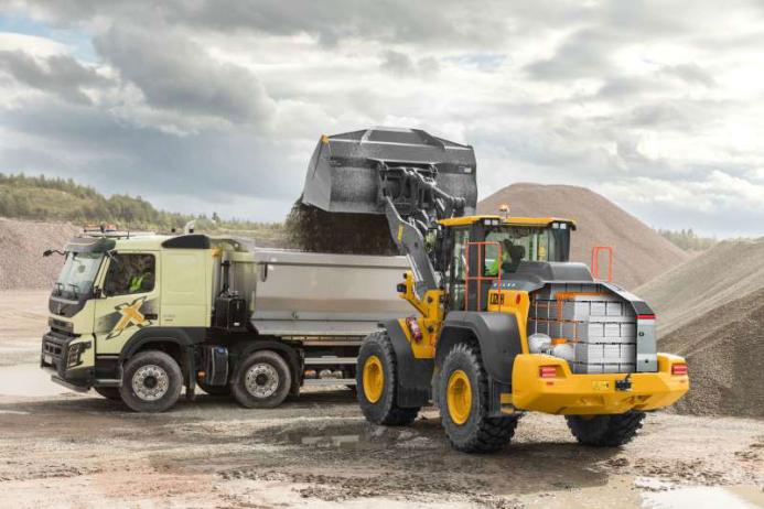 Volvo CE L120H Electric Conversion