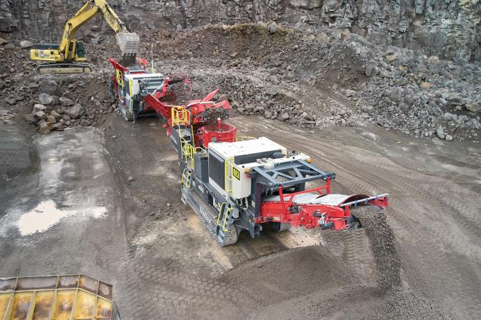 The Sandvik QJ341 and QH332 machines in operation at Watts Quarry