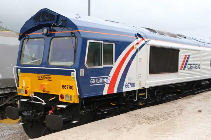 Cemex continue to invest heavily in their rail transport operations