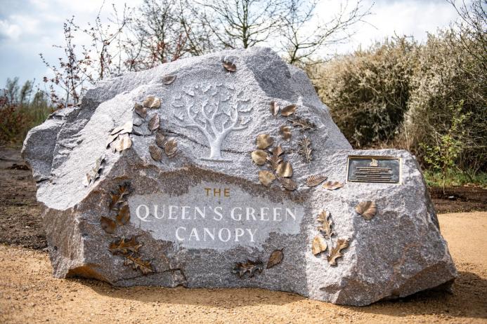 Created as part of the National Memorial Arboretum’s contribution to The Queen’s Green Canopy, the new sculpture has been hand-carved from a single piece of granite from Tarmac’s Mountsorrel Quarry