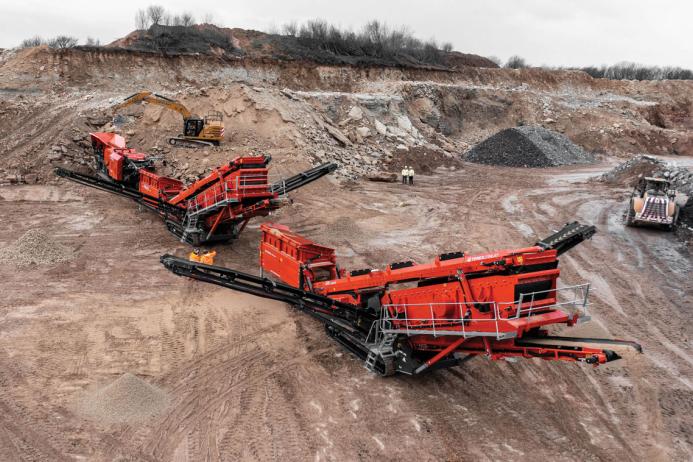Finlay J-1170 jaw crusher, Finlay 696 three-deck screen and Finlay 696 two-deck screen