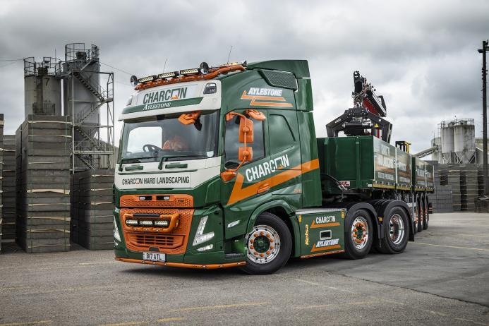 Aylestone Transport have taken delivery of a special Volvo FM 540 6x2 tractor unit for use as part of their work with Aggregate Industries’ commercial hard landscaping division, Charcon 