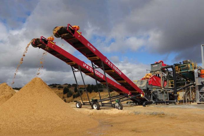Mount Compass Sand and Loam produce quality sands for use in the landscaping and construction industries