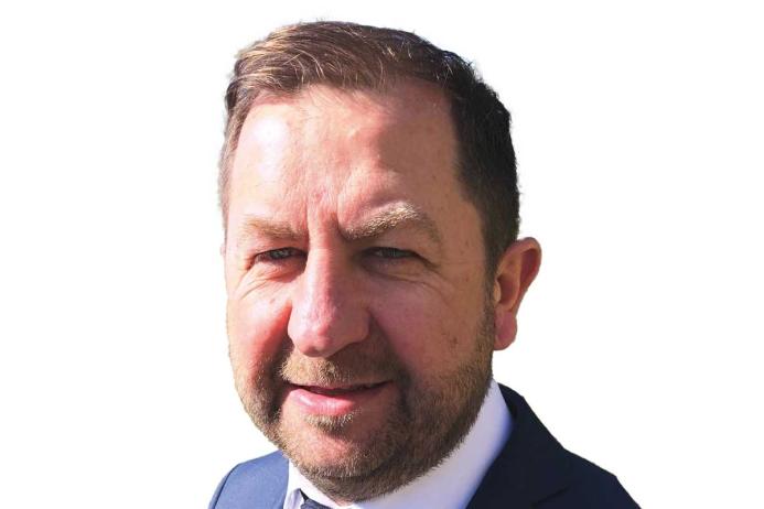 Neil Leake