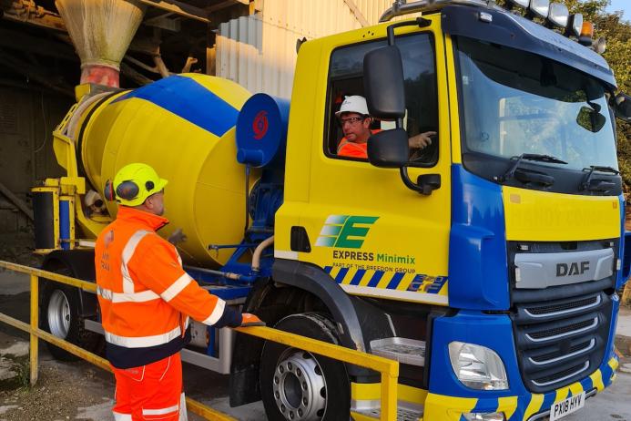 Express Minimix have become the first company to have a driver complete the world’s first vocational qualification for mixer drivers