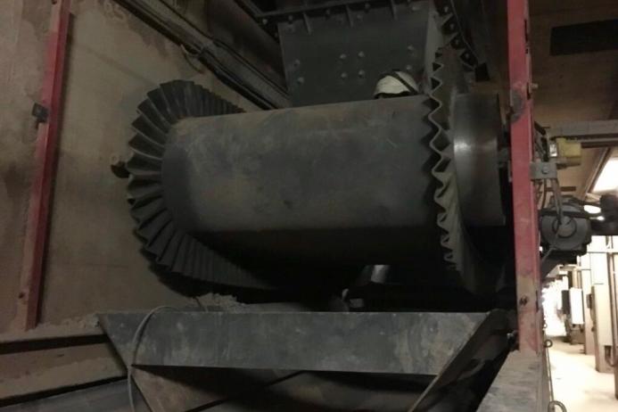 The feed hopper and conveyor at Mountsorrel Quarry