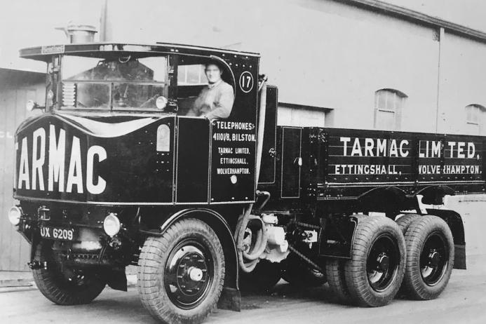 Tarmac Sentinel steam-powered truck, circa 1930s