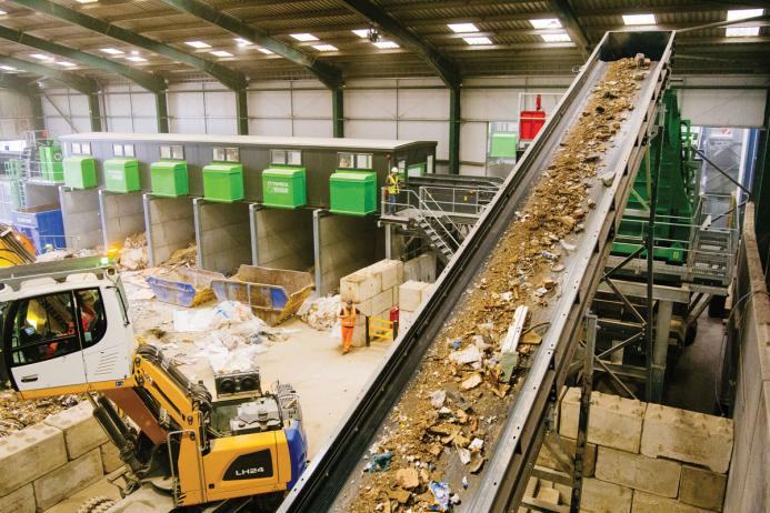 Molson and Terex Recycling Systems worked closely with Collard to ensure their bespoke recycling plant segregated waste materials quickly, reliably and efficiently