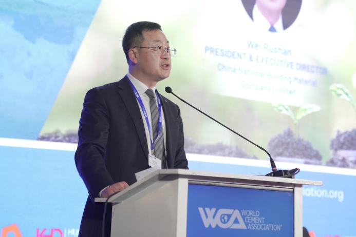 Wei Rushan speaking at the WCA’s annual conference in Dubai last week