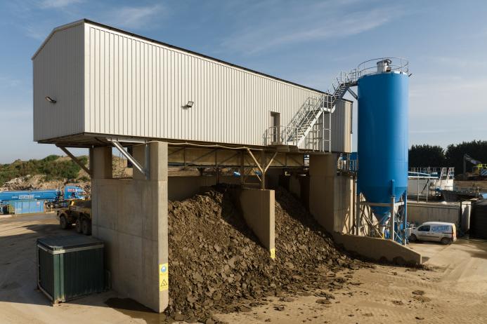 The CDE filter press sludge dewatering system