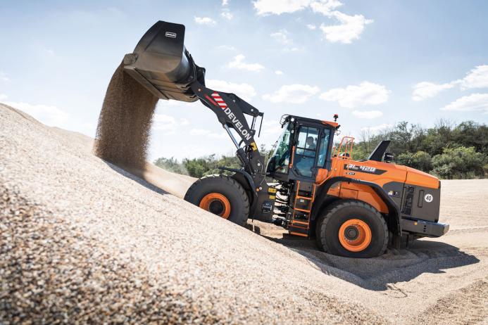 The Develon DL420CVT-7 wheel loader features a fuel-saving continuously variable transmission system