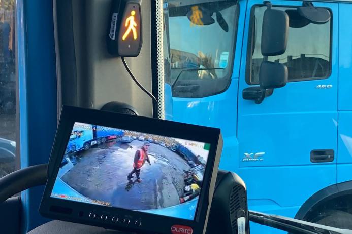 Durite’s new All-in-One Progressive Safe System includes a Moving Off Information System (MOIS) to detect vulnerable road users who are within or about to enter the critical blind spot in front of a vehicle