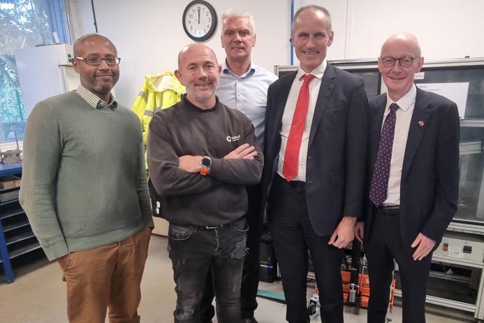 L–R: Mahmoud Elnasri, contract support manager; Chris Hall, technical supervisor; Brian Kent, national technical director; Bill Esterson MP (Shadow Roads Minister); and Pat McFadden MP (local MP and Shadow Chancellor of Duchy of Lancaster)