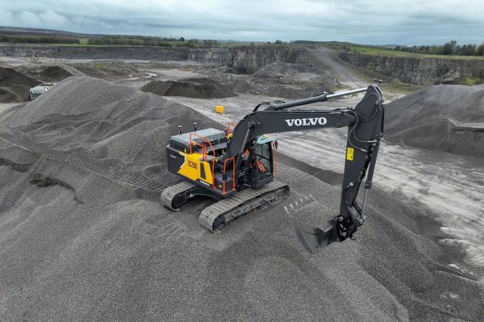 The EC230 Electric excavator has already been put to work on a recent CRH project for Low Carbon Roads