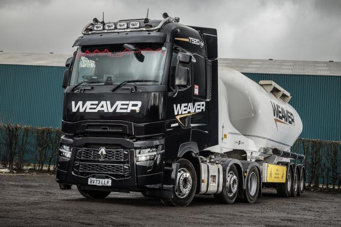 Weaver Haulage Ltd have added three Renault Trucks T520 High 6x2 pusher tractor units to their fleet