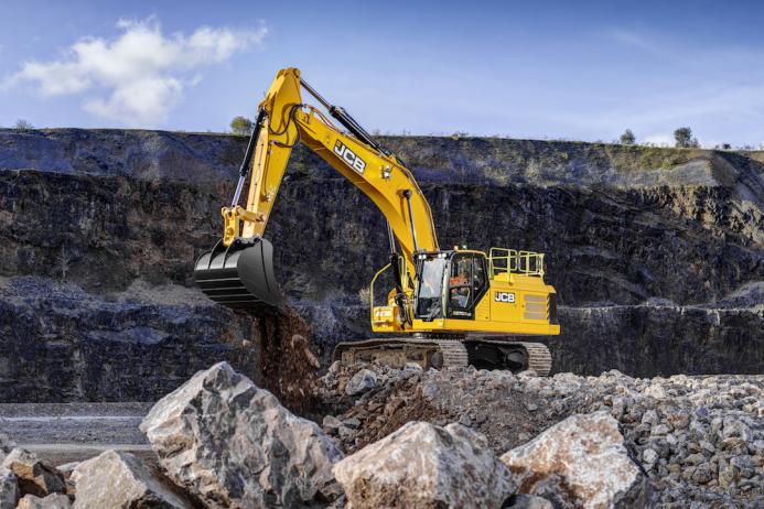 The new JCB 370X crawler excavator