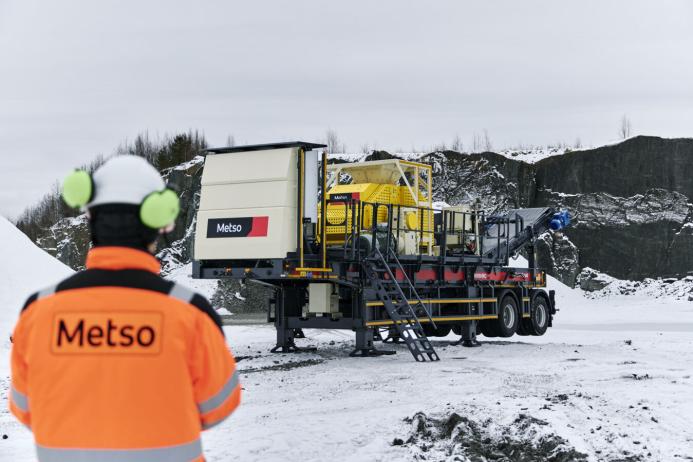 Metso’s new NW8HRC portable crusher for manufactured sand