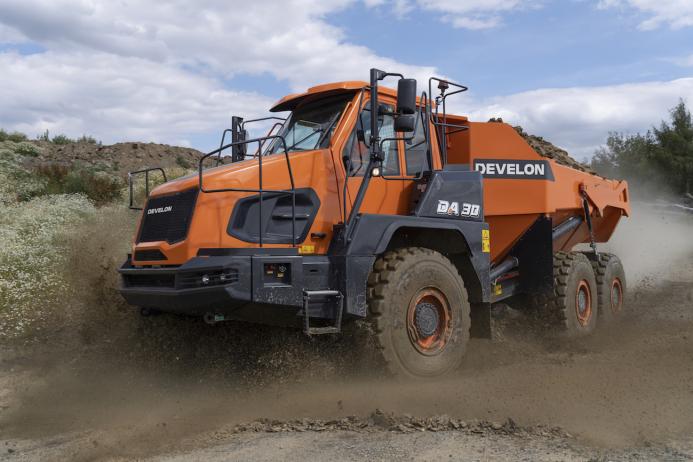 Develon DA30 articulated dumptruck