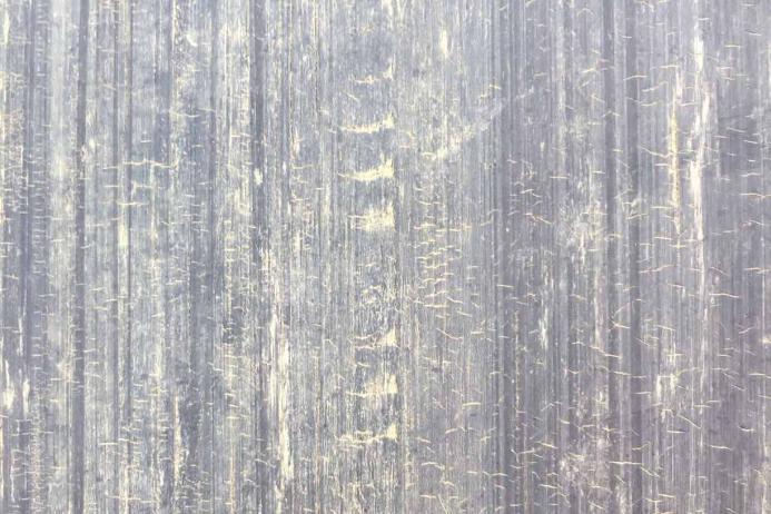 The beginning of the end – innocent-looking cracks in the surface of the rubber