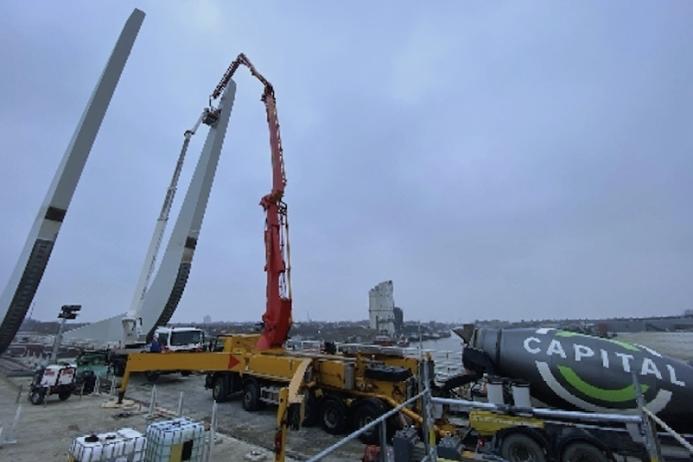 The rolling bascule Gullwing Bridge under construction in Lowestoft