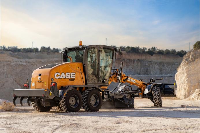 The new CASE 836D AWD motor-grader