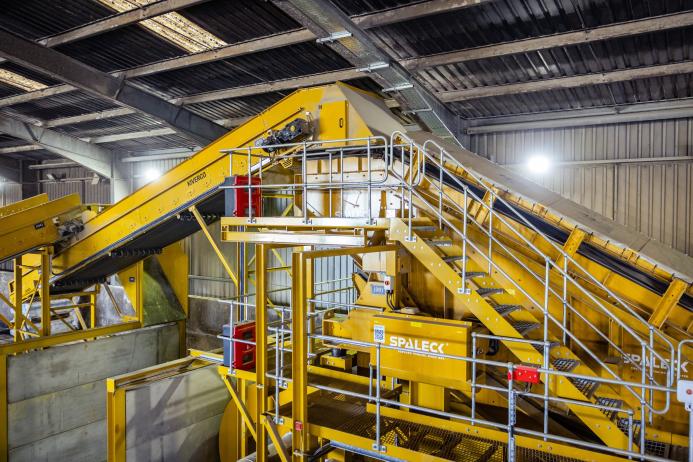 Britaniacrest’s new Kiverco C&D waste-recycling plant has a maximum rated capacity of 60 tonnes/h 