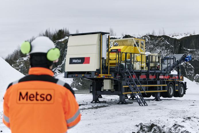 Metso are to start negotiations on possible temporary layoffs of up to 90 days in their Aggregates business area in Finland