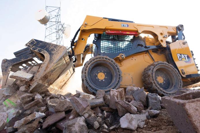 Cat 270 skid-steer loader