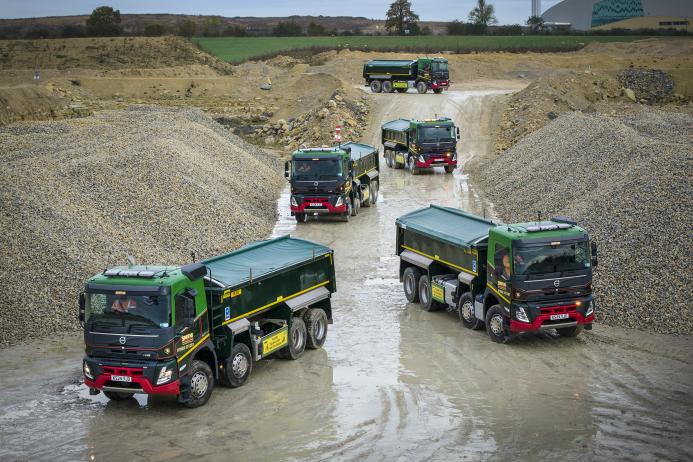 Smith & Sons (Bletchington) have taken delivery of five new Volvo FMX tippers