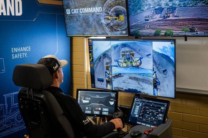 Cat Command for Loading has been expanded to all medium-size wheel loaders from the Cat 950 to the Cat 982
