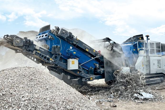 Kleemann Mobirex MR 100i NEO impact crusher in operation