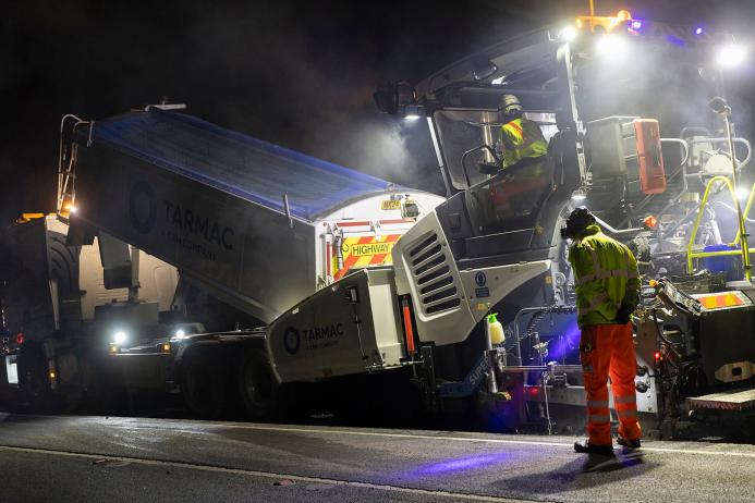 Tarmac and National Highways, together with supply chain partners, successfully reduced carbon emissions on the project by 75% compared with a traditional maintenance project of a similar scale
