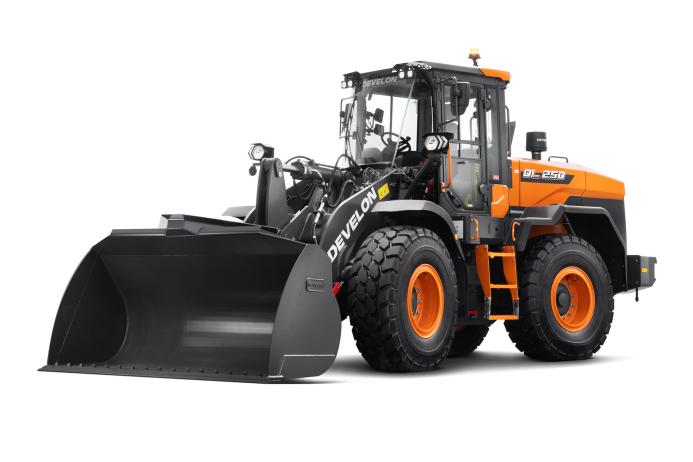 Develon DL250-7 wheel loader