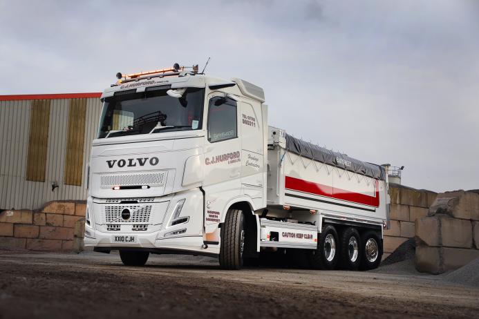 CJ Hurford & Sons have taken delivery of the UK’s first Volvo FH Aero 8x4 Tridem tipper