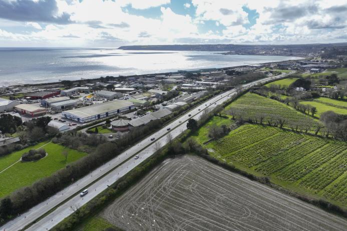 Tarmac have partnered with National Highways to trial a new concrete retexturing technique on a section of the A30 in Cornwall