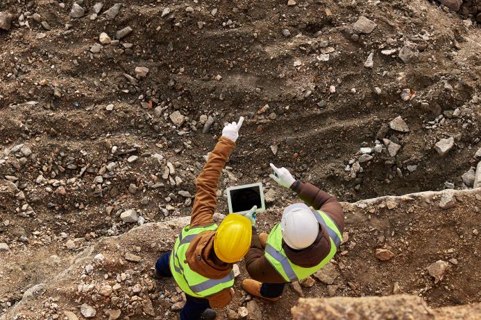 Minore are transforming materials once deemed obsolete, including clay and ash residues from historical clay pits, into new, low-carbon products and formulations