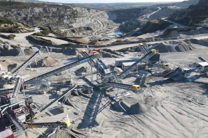 The new QMS-supplied conveying system and ancillaries at Goonvean Aggregates Melbur Quarry