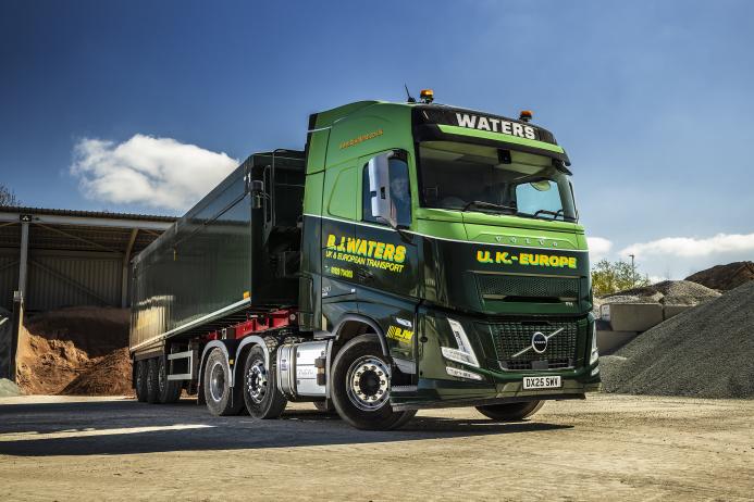 BJ Waters have acquired 10 Volvo FH Aero 500 6x2 tractor units