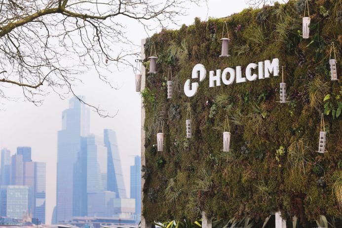 Holcim UK’s environmentally friendly ‘Sustaina-billboard’, containing pollinating flowers, plants and seeds to support local wildlife, and a surrounding frame made from low-carbon concrete and recycled aggregate