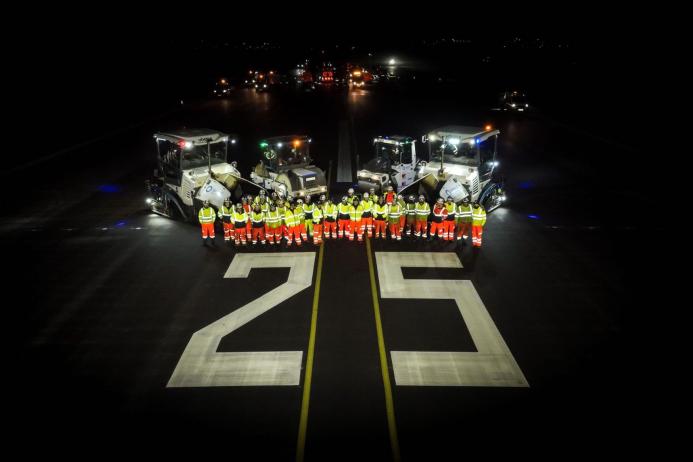 Tarmac have successfully completed the resurfacing of Newcastle Airport’s runway