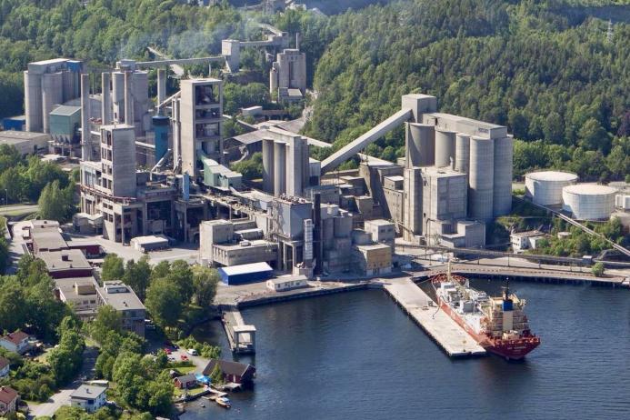 The first CO2 volumes have been successfully transported by vessel from Heidelberg Materials’ Brevik cement plant, in Norway, to Northern Lights’ facilities in Øygarden